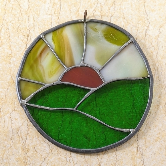 Vintage Sunshine Stained Glass Homemade Artisan Circle Hanging Sun Catcher - Picture 6 of 7